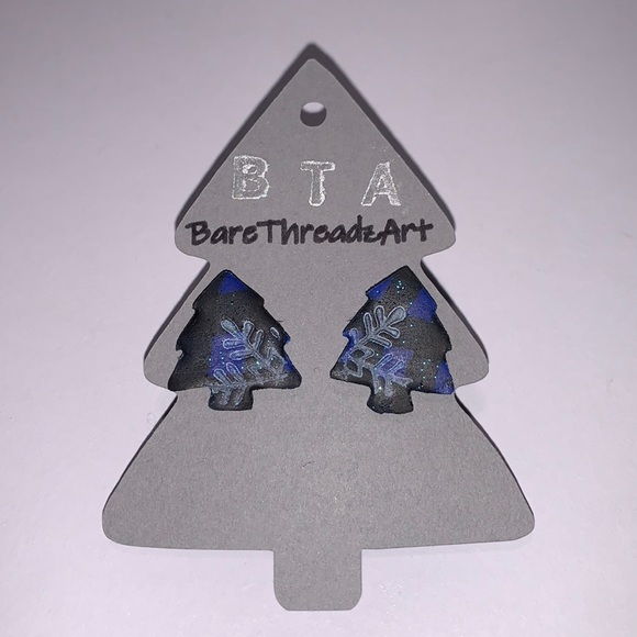 Handmade Blue Plaid Christmas Tree with Snowflake Earrings - Picture 1 of 3